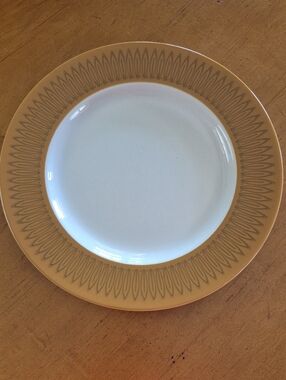 Vintage Homer Laughlin Morocco Classic 10" Dinner Plate
